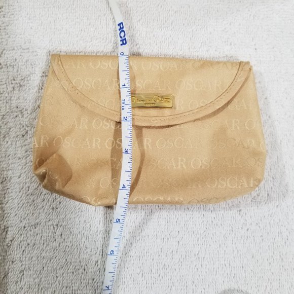 Oscar de la Renta small cream makeup bag - Picture 5 of 7